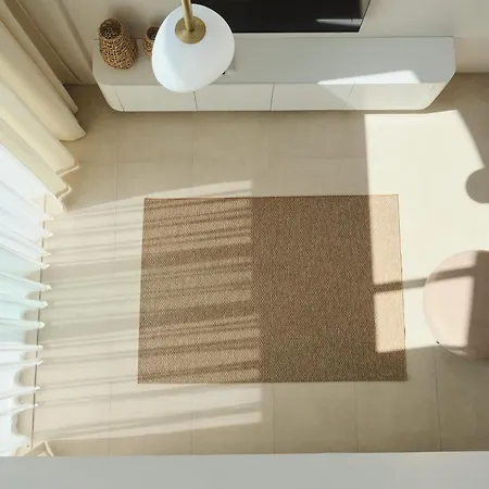 Neox With 2 Pools, Jacuzzi, Sauna & Minigolf フェティエ