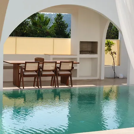 ヴィラ Neox With 2 Pools, Jacuzzi, Sauna & Minigolf フェティエ