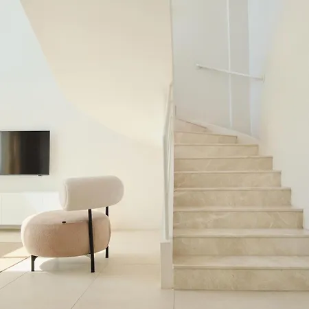 Neox With 2 Pools, Jacuzzi, Sauna & Minigolf * 페티예